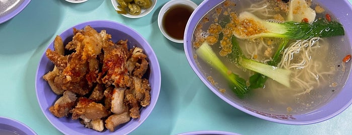 Hong Lim Market & Food Centre 芳林巴刹与熟食中心 is one of #SG-FOOD HUNT (TOPS).