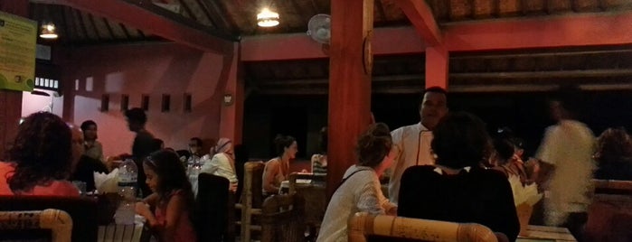 Warung Bule is one of Jas' favorite restaurants.