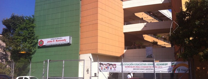 Institución Educativa John F. Kennedy is one of Instituciones Educativas Itagüí.