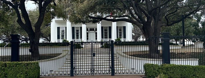 Texas Governor's Mansion is one of Austin’s Historic Sites.