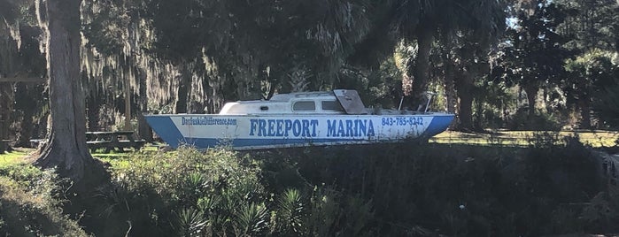 Freeport Marina is one of Fav Places in Hilton Head / Savannah.