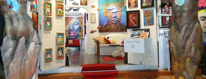 Gastón Charó Gallery is one of México.