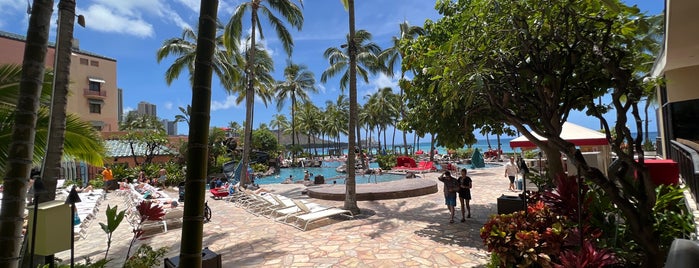 Aha'aina Luau at The Royal Hawaiian Resort is one of Oahu.
