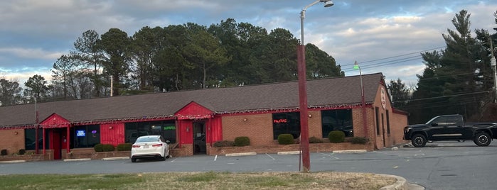 Plaza Tapatia is one of Work lunch spots.