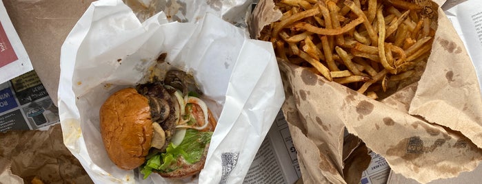 Market Burger Fries & Shakes is one of Favorite Restaurants.