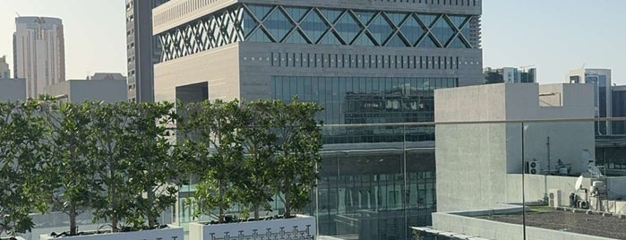 Four Seasons Hotel Dubai International Financial Centre is one of Dubai Daytime.