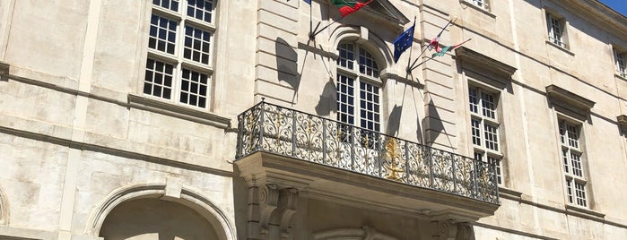 Mairie de Nîmes is one of Nîmes.