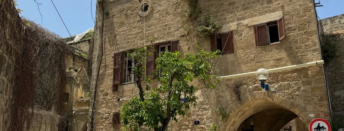 Suspended Orange Tree is one of Israil.