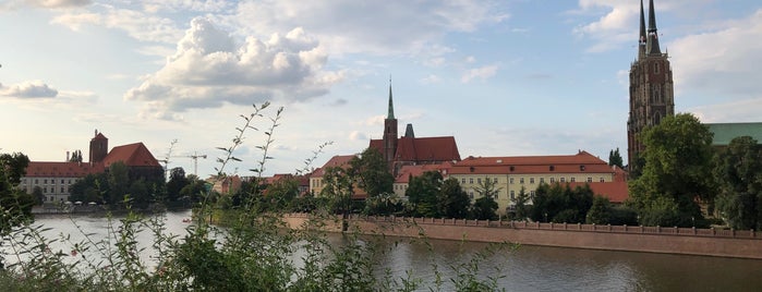 Wzgórze Polskie is one of Wroclaw Sights.