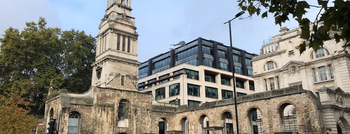 Tower of Christchurch-Greyfriars is one of Around The World: London 2.