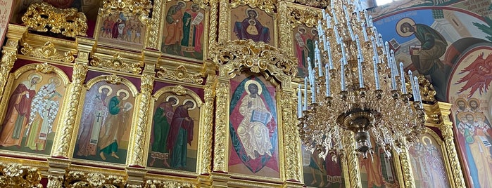 Собор Богоявления is one of Экскурсия по Иркутску.