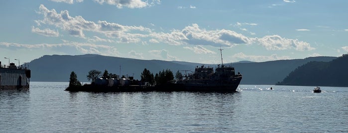 Порт Байкал is one of Путешествия.
