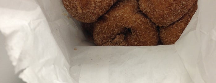 Mama's Donut Bites is one of Northern Virginia.