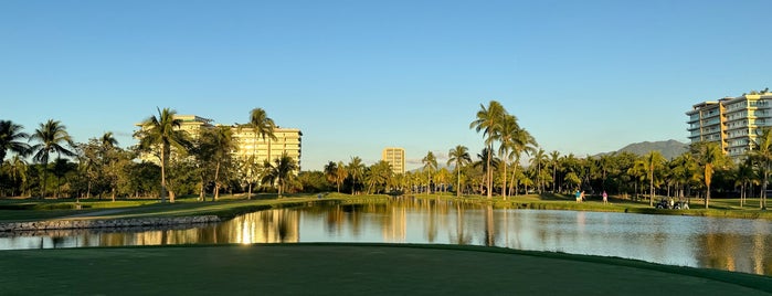 Club de Golf Marina Vallarta is one of Do: Puerto Vallarta ☑️.