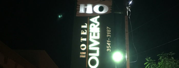 Hotel Oliveira is one of lugares.