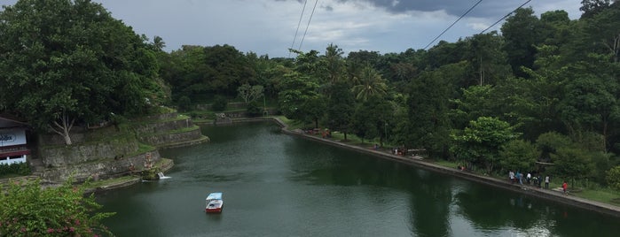 Narmada Real King Garden is one of left footsteps at Lombok.