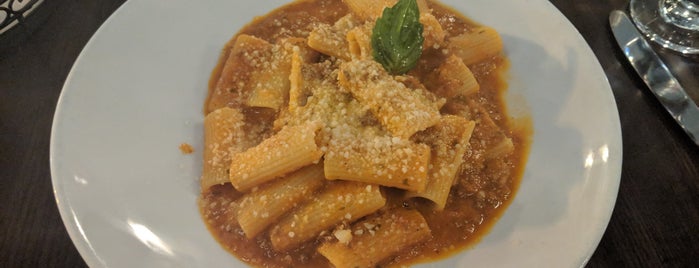 Marco's Restaurant - Authentic Italian Food is one of Tempat yang Disukai Jon.