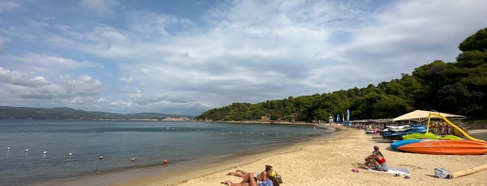 Agia Eleni Beach is one of Skiathos.