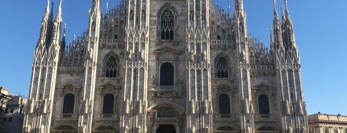 Duomo di Milano is one of Sailor'un Beğendiği Mekanlar.