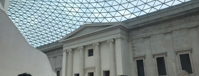 British Museum is one of Orte, die Sailor gefallen.