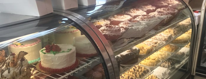Milano Bakery is one of Sailor : понравившиеся места.