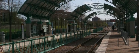 Galatyn Park Station (DART Rail) is one of DART Red Line.