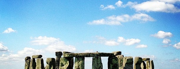 Stonehenge is one of London/England/Wales To Do/Redo.