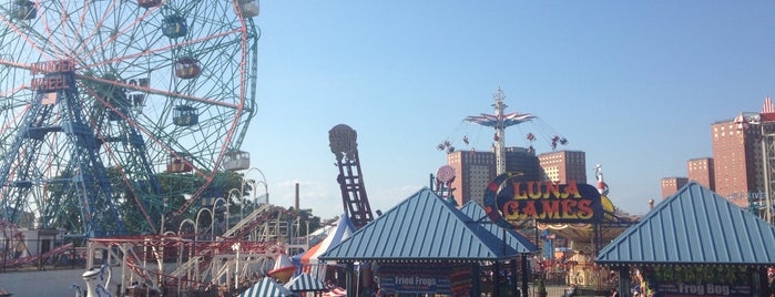 Luna Park is one of Isabelさんのお気に入りスポット.
