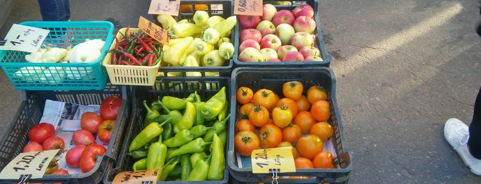 Zemnieku diennakts tirgus is one of Vietas - worth visiting.