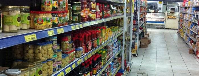 Supermercado Serve Bem is one of Siga Uberaba.
