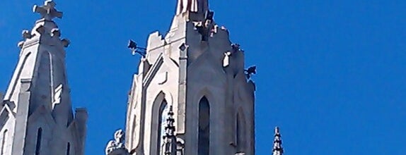 Statue of Jesus Christ (Top of the World) is one of Bar.