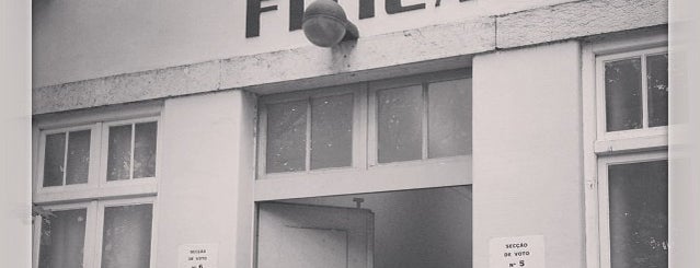 Escola Secundária de Camões (Liceu de Camões) is one of Obras do arquiteto Ventura Terra em Lisboa.