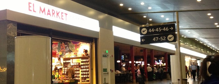 Международный аэропорт Эль-Дорадо (BOG) is one of Diego : понравившиеся места.