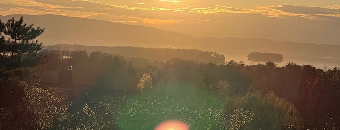 Overlook Park is one of Burlington.