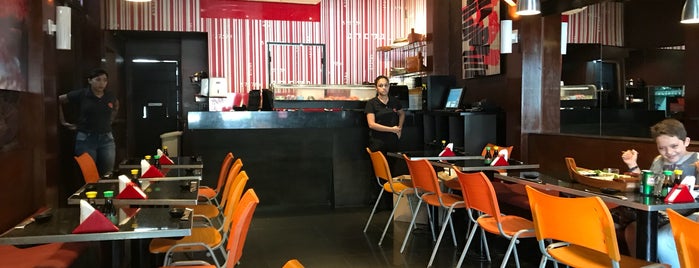Planeta Sushi is one of Restaurantes legais.