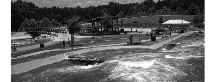 U.S. National Whitewater Center is one of Tempat yang Disukai Curtis.