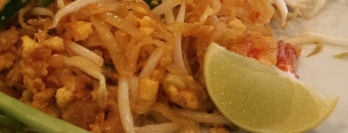 Inter is one of The 15 Best Places for Pad Thai in Bangkok.