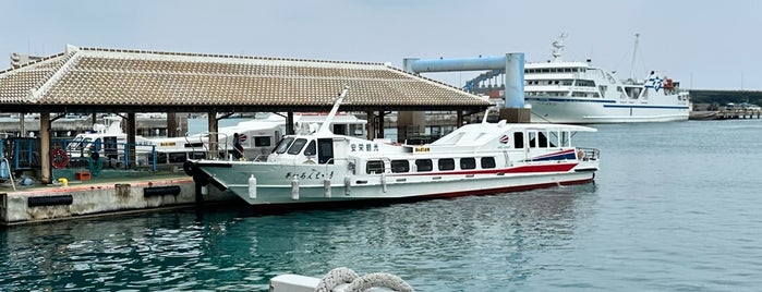 euglena-Ishigaki Ferry Terminal is one of Station.