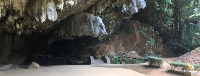 Phung Chang Cave is one of Locais curtidos por Onizugolf.