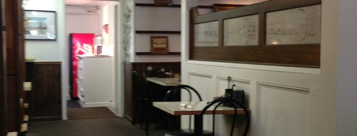 Diener's Downtown Restaurant is one of Lieux qui ont plu à Kevin.
