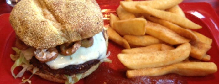 Red Robin Gourmet Burgers and Brews is one of The 11 Best Places for Pork Sandwiches in Albuquerque.