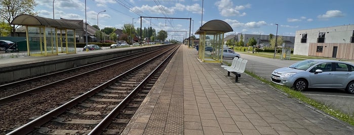 Station Munkzwalm is one of Gent.