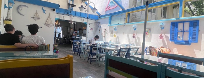 Marina Cafe is one of Hamdi ile gezelim yiyelim.