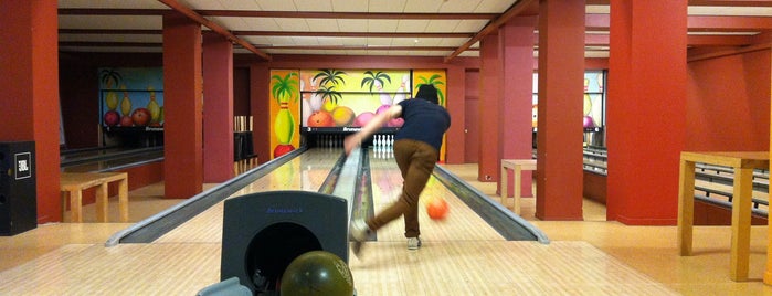 Bowling "ONE" is one of Schlechtwetter.