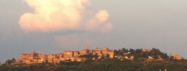 Montepulciano is one of Tuscany by gem.