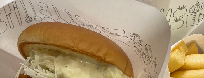 MOS Burger is one of 高井 : понравившиеся места.