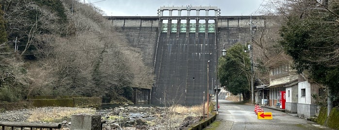 湯原ダム is one of ダムカードを配布しているダム（西日本編）.