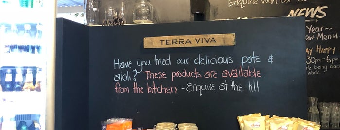 Terra Viva Cafe is one of Lugares favoritos de Stephen.
