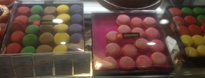 La Balance Pâtisserie is one of Heshu’s Liked Places.