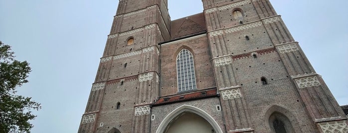 Dom zu Unserer Lieben Frau (Frauenkirche) is one of Ilan'ın Beğendiği Mekanlar.